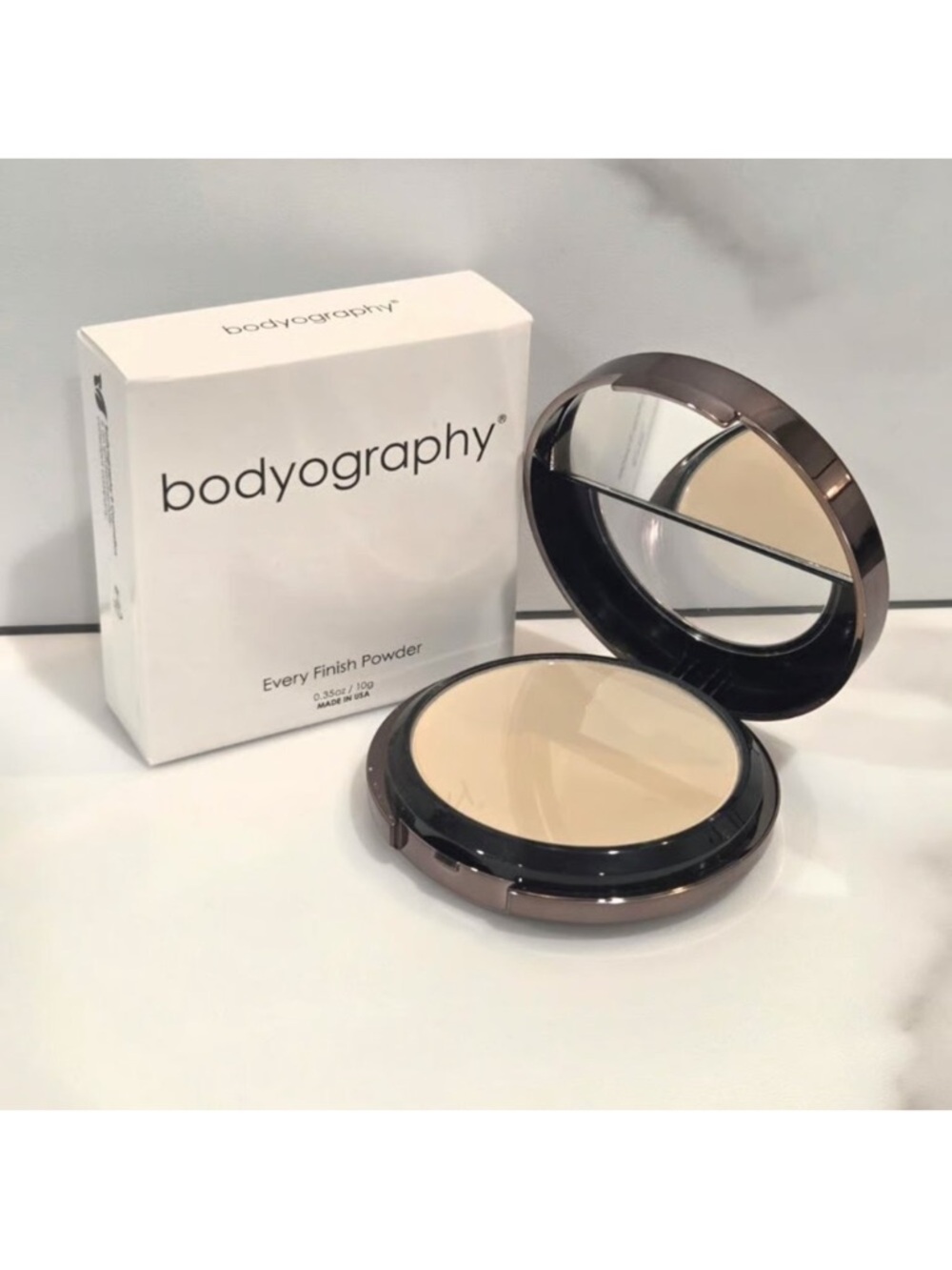 Bodyography Every Finish Powder - #40 Light Medium